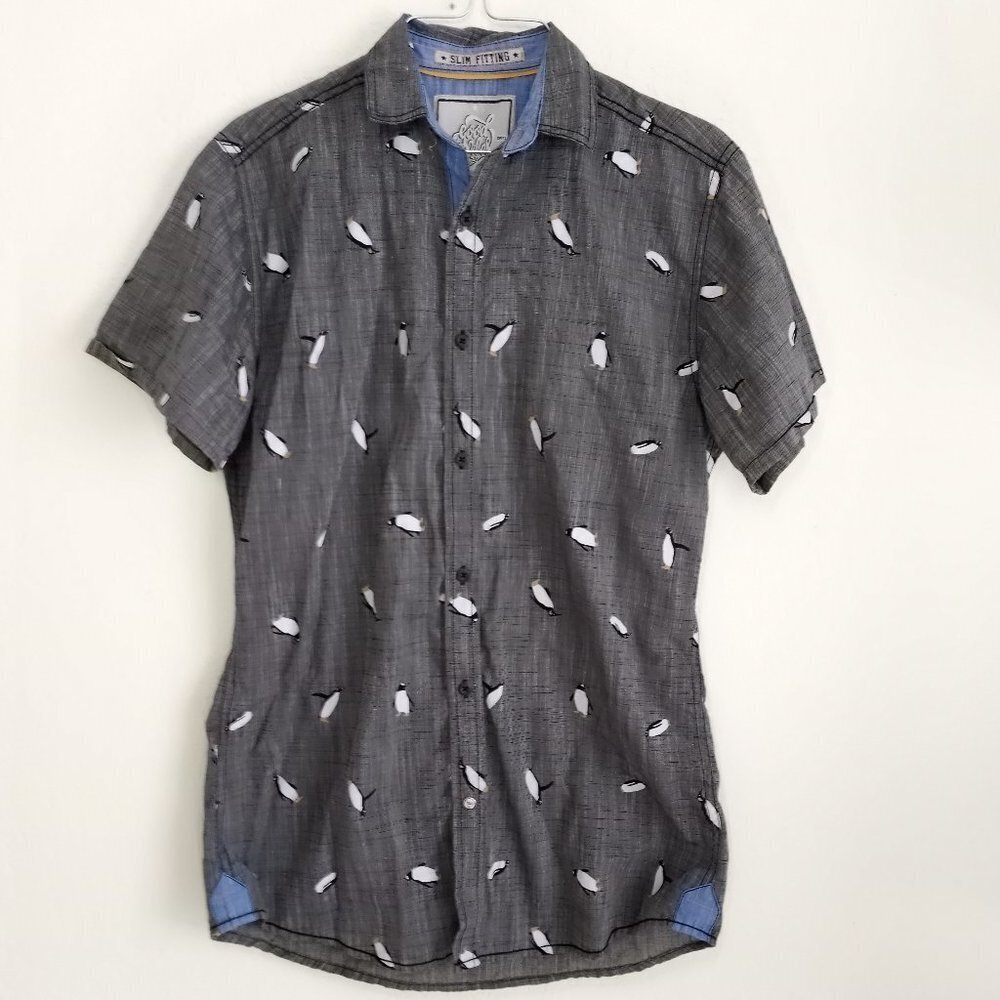 Good Vibes Slim Fit Penguin Button Down Shirt S